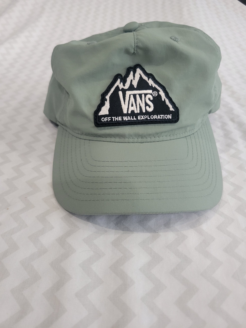 Vans Off The Wall Exploration Sage Green Hat Snap Back. Nylon